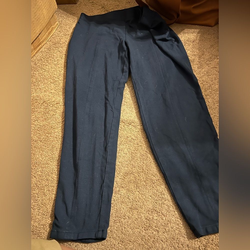 H by halston pull on blue pants L